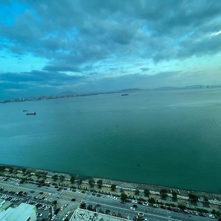 Maritime Seaview Hotel By Ss Setia Resort George Town Exteriér fotografie